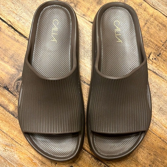 CALIA by Carrie Underwood Shoes Calia Womens Slides Size Poshmark